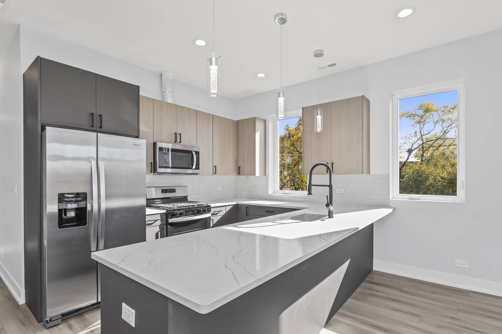 6343 S Drexel AVE #1S, Chicago, IL 60637