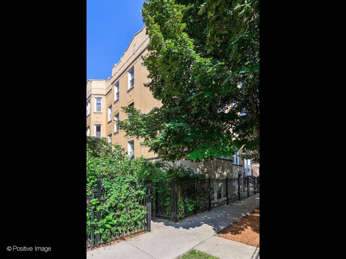1430 N Maplewood AVE #201, Chicago, IL 60622