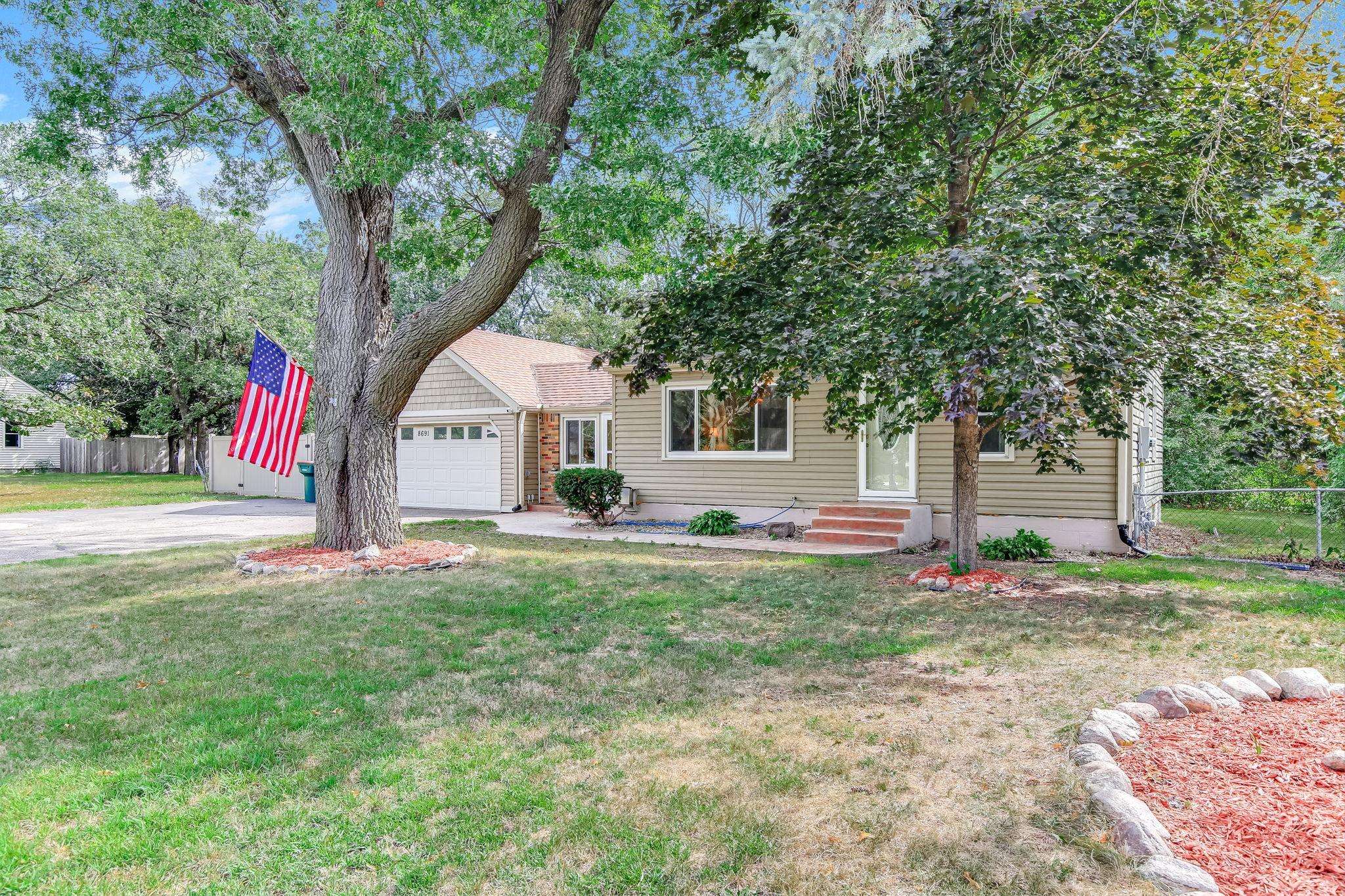 8691 Van Buren ST NE, Blaine, MN 55434