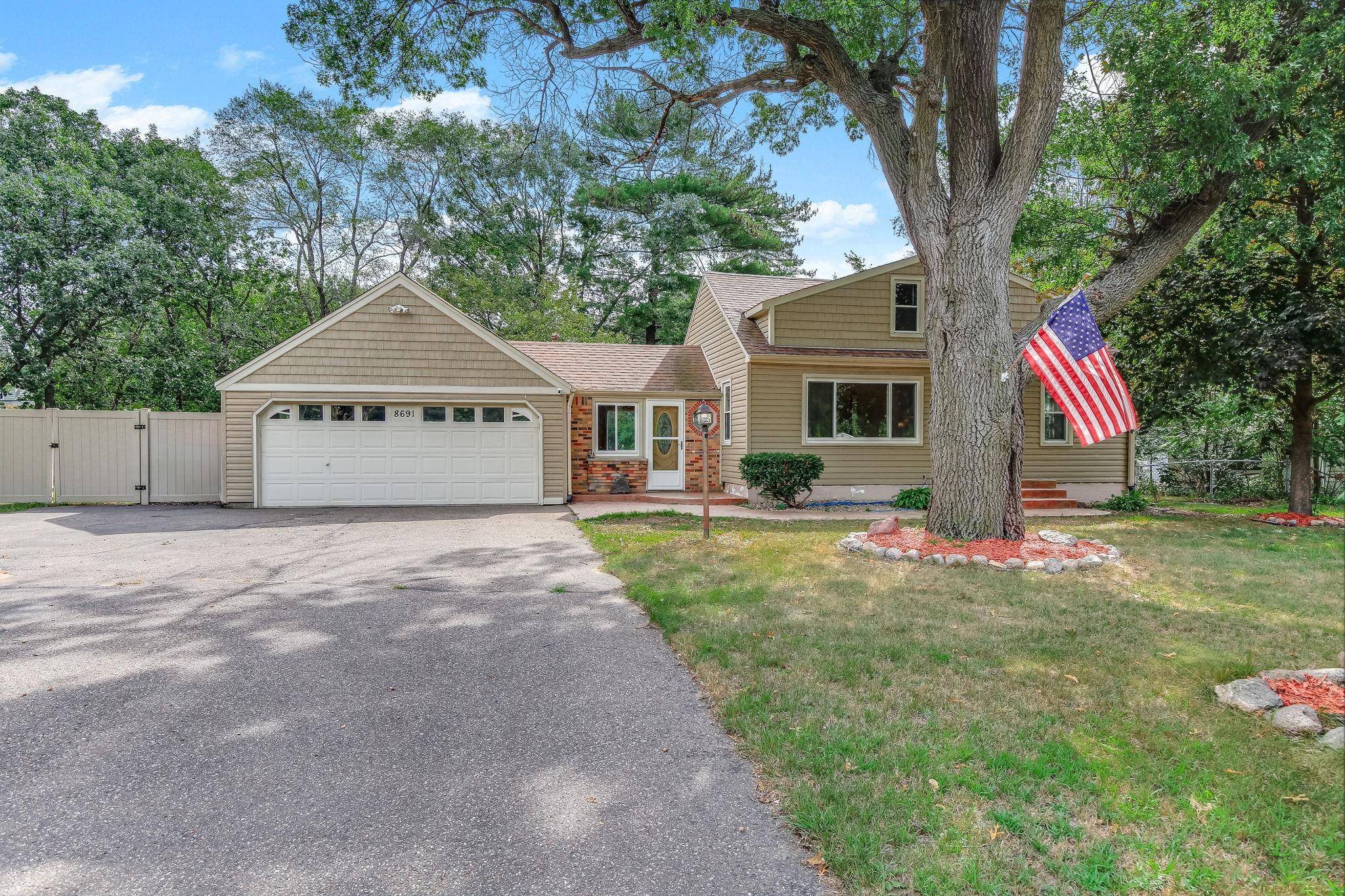 8691 Van Buren ST NE, Blaine, MN 55434