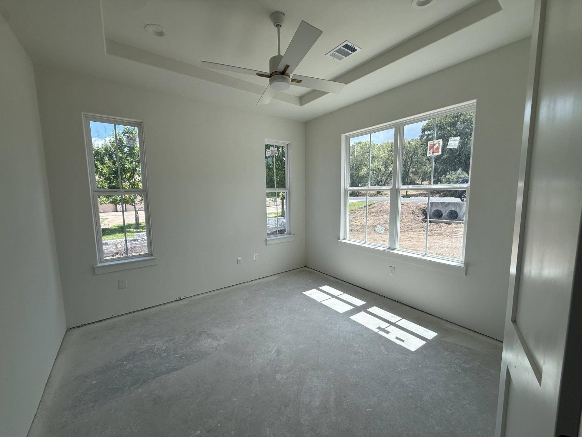 604 Hi Circle South, Horseshoe Bay, TX 78657