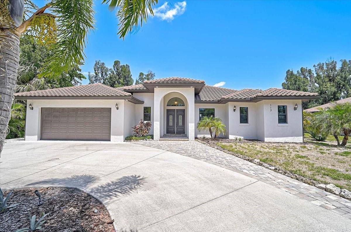 113 BURNEY RD, Osprey, FL 34229