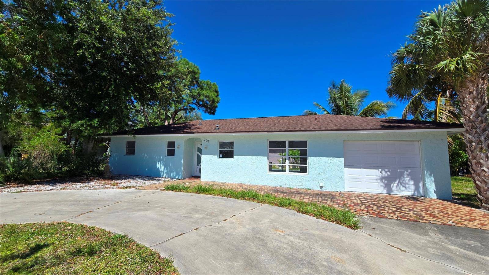 201 MARCO LAKE DR, Marco Island, FL 34145