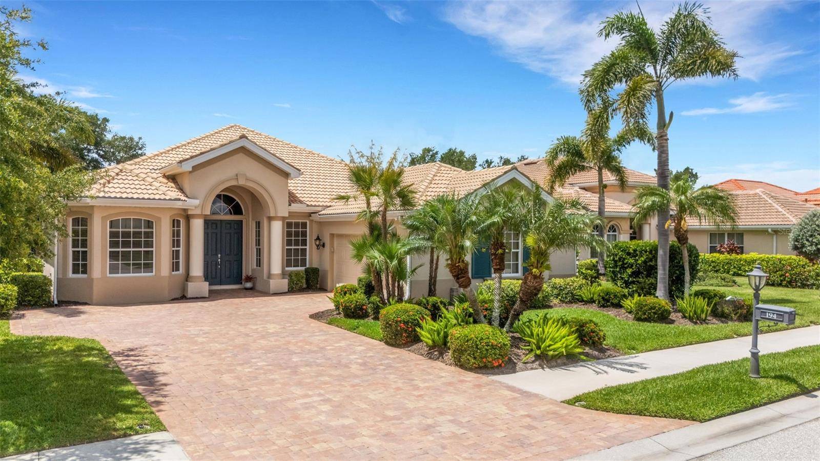 194 MEDICI TER, North Venice, FL 34275