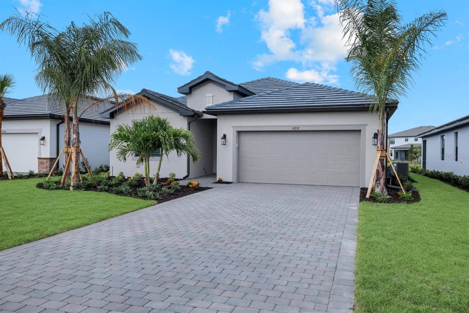 19232 GENTRY PL, Estero, FL 33928