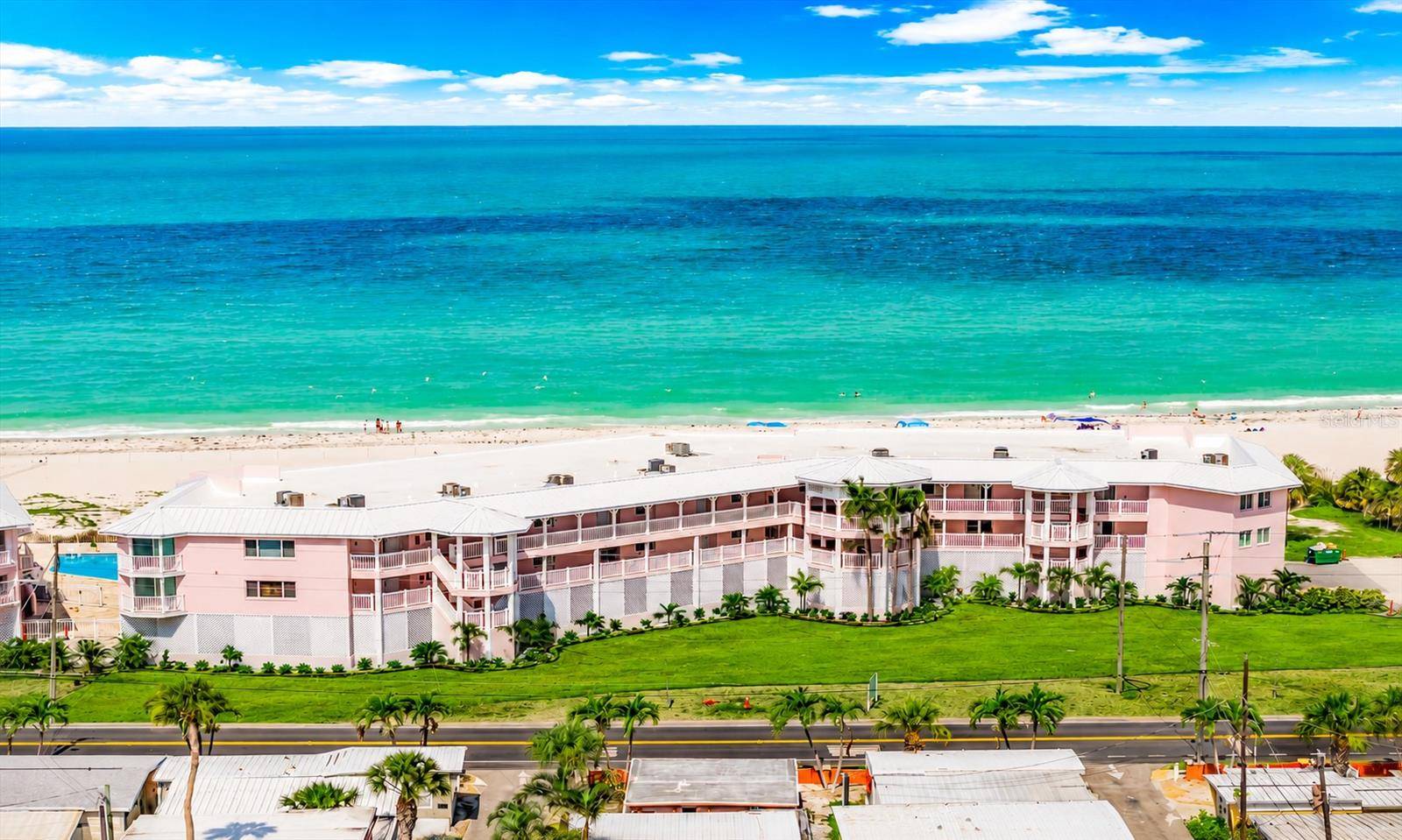 2600 GULF DR N #33, Bradenton Beach, FL 34217