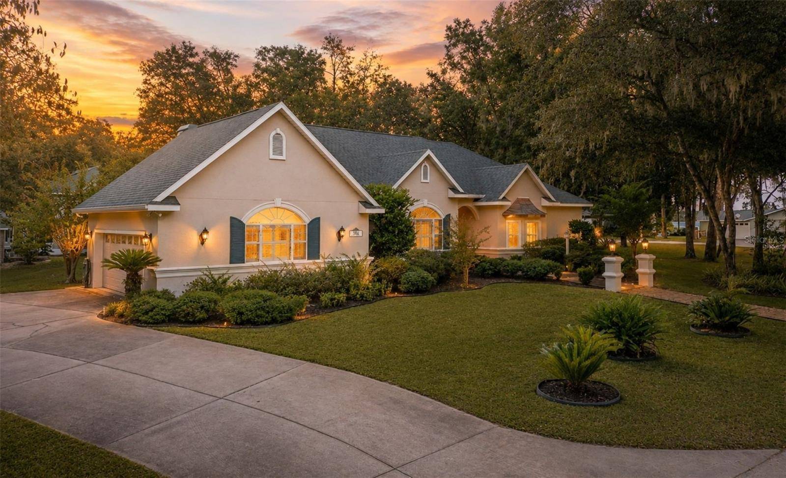 19811 LAKE DORR RD, Altoona, FL 32702