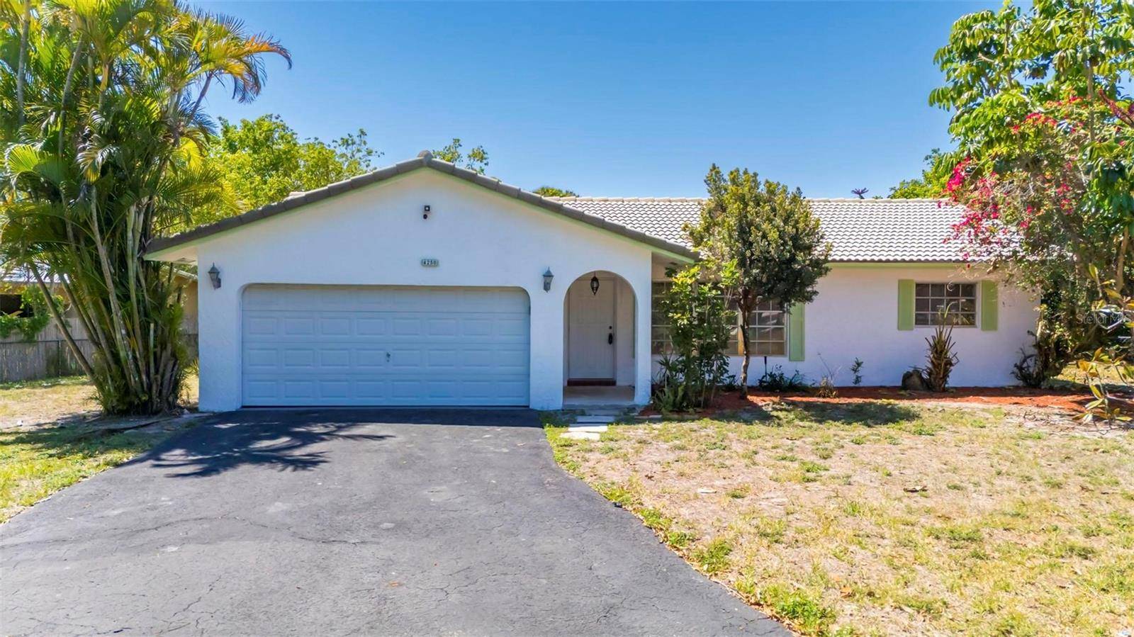 4250 NW 107TH AVE, Coral Springs, FL 33065