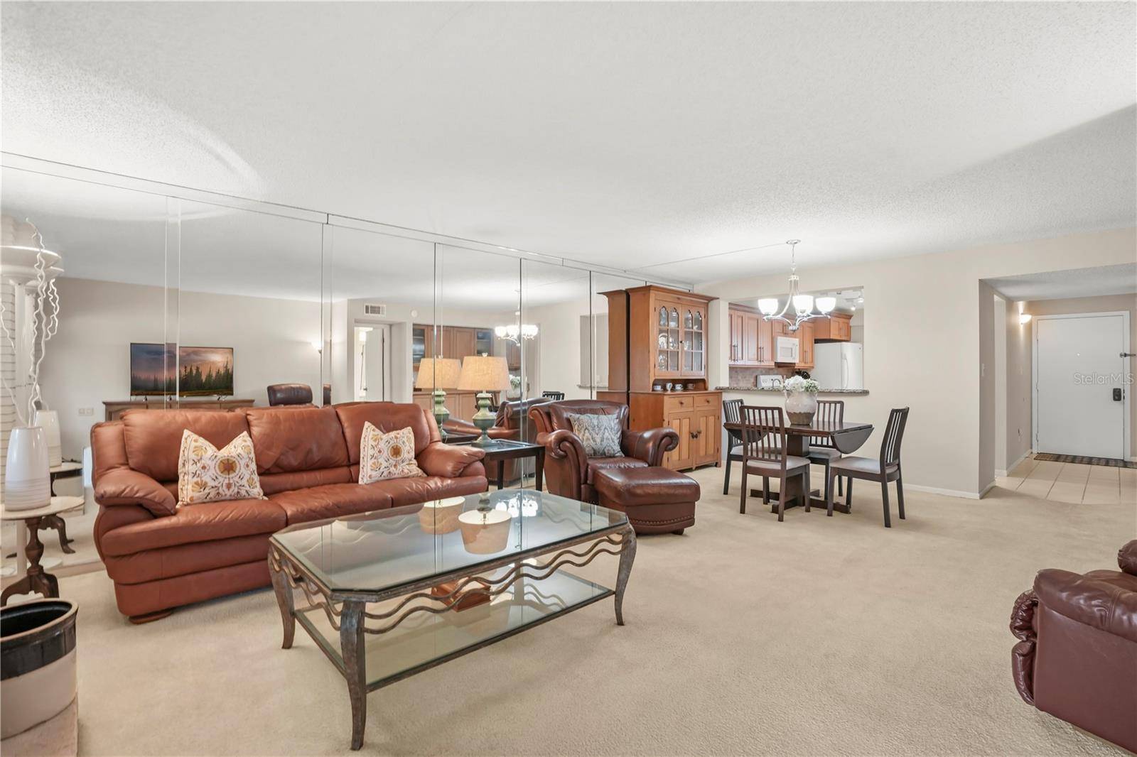 5 ESCONDIDO CIR #37, Altamonte Springs, FL 32701