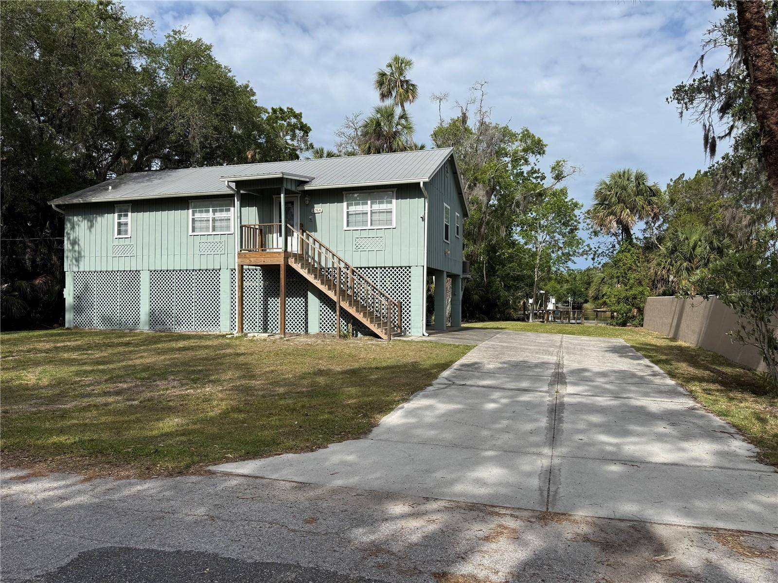 2764 N REGATTA PT, Crystal River, FL 34429