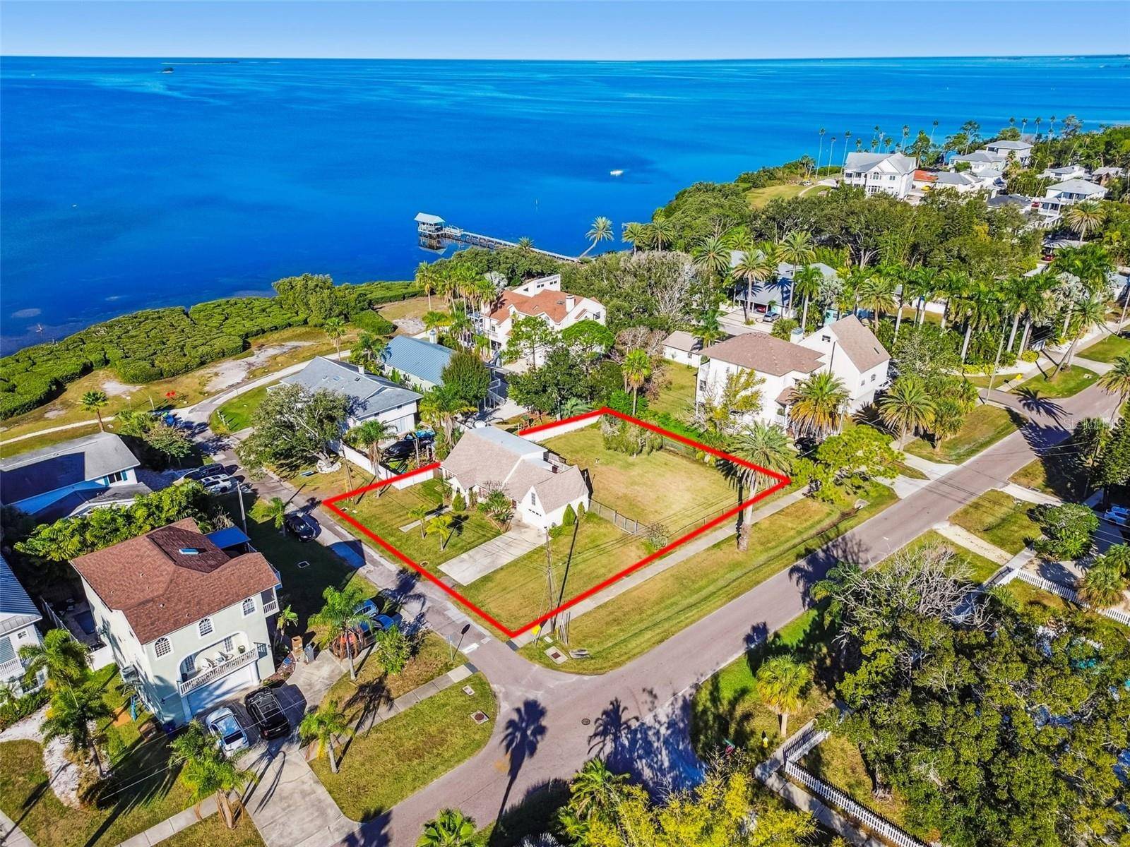 600 TENNESSEE AVE, Crystal Beach, FL 34681