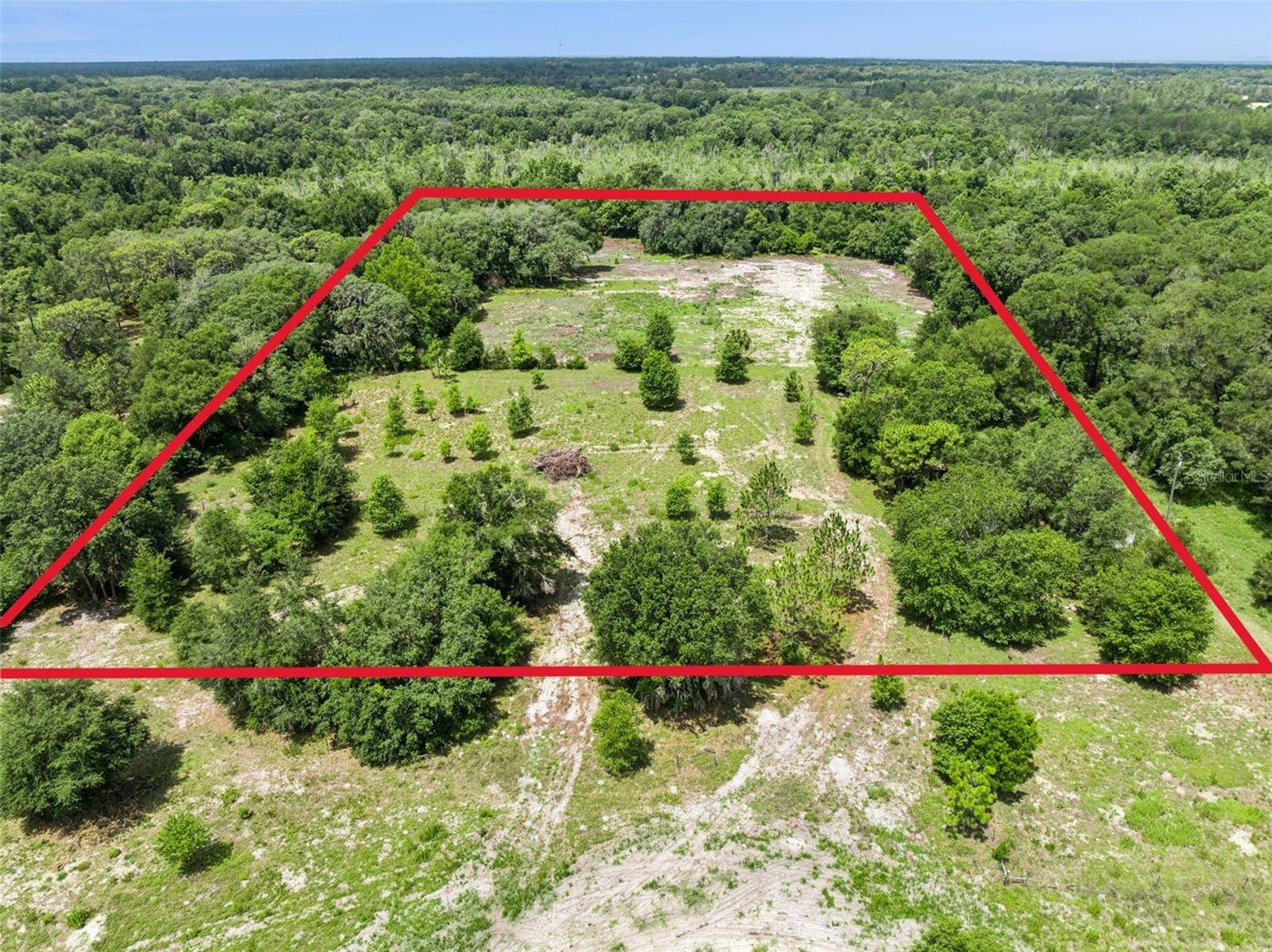 2040 HOLLY HAMMOCK RD, De Leon Springs, FL 32130