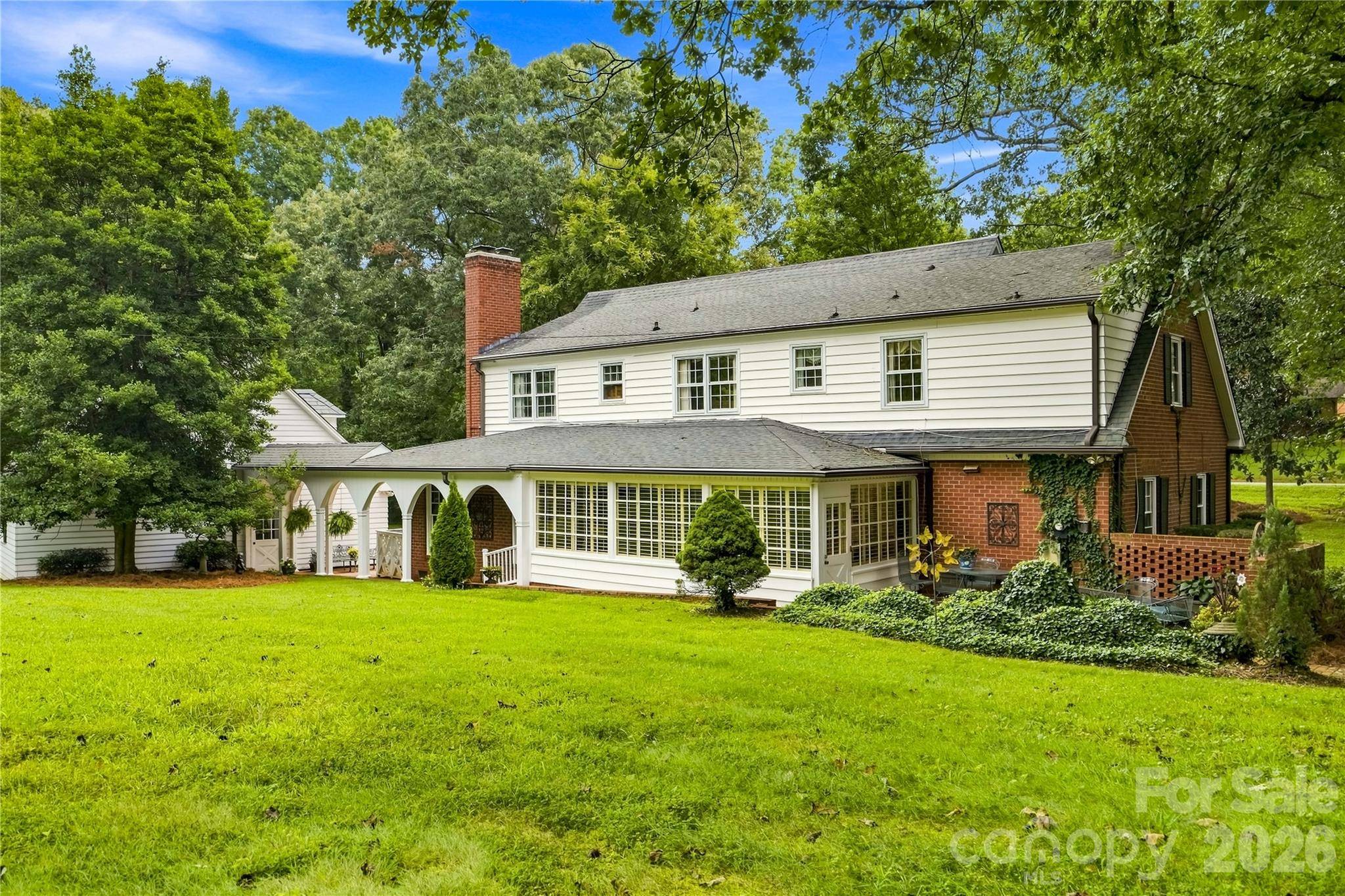 209 Labans LN, Lincolnton, NC 28092