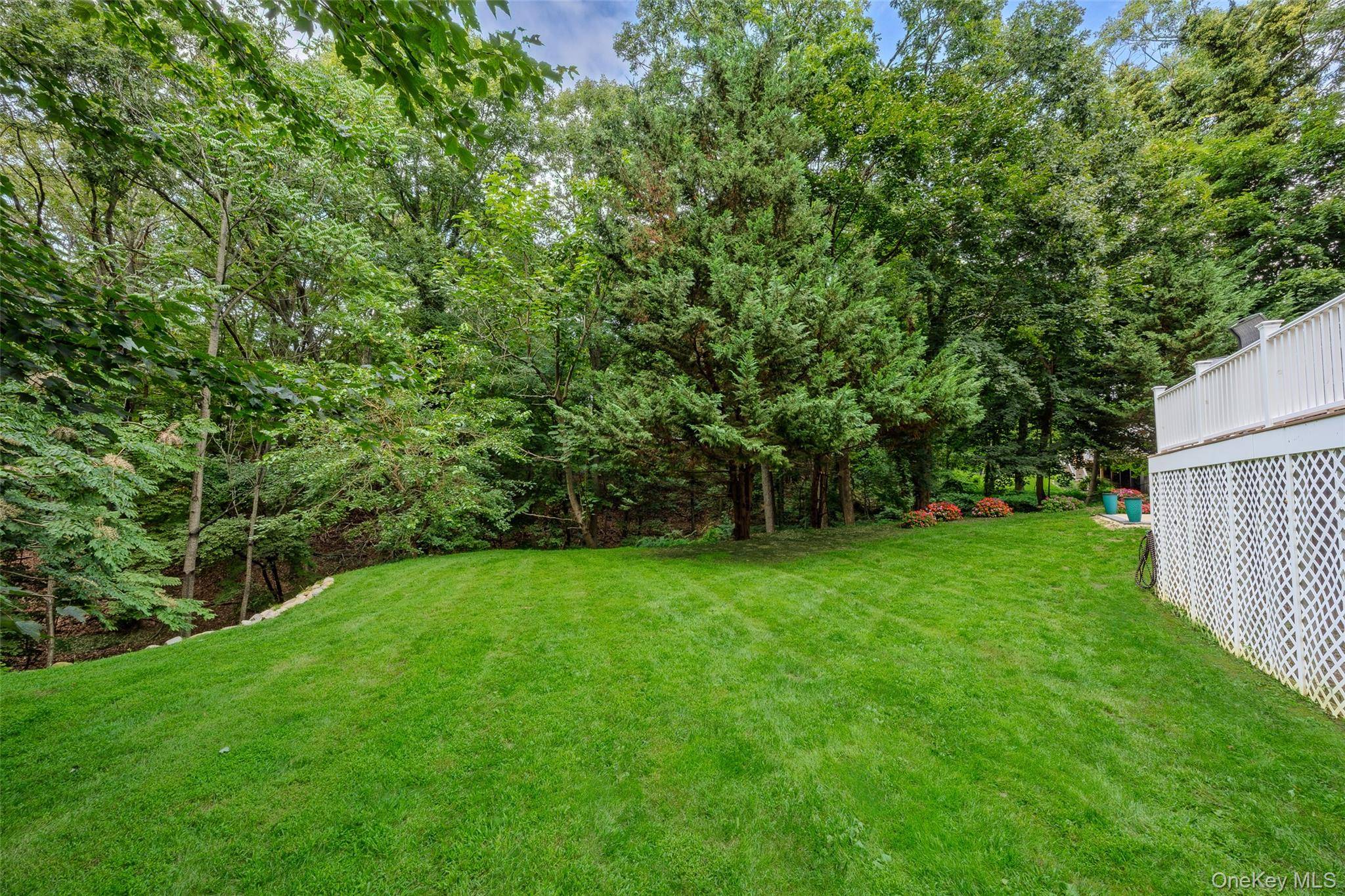 5 Buena Vista RD, Port Jefferson, NY 11777