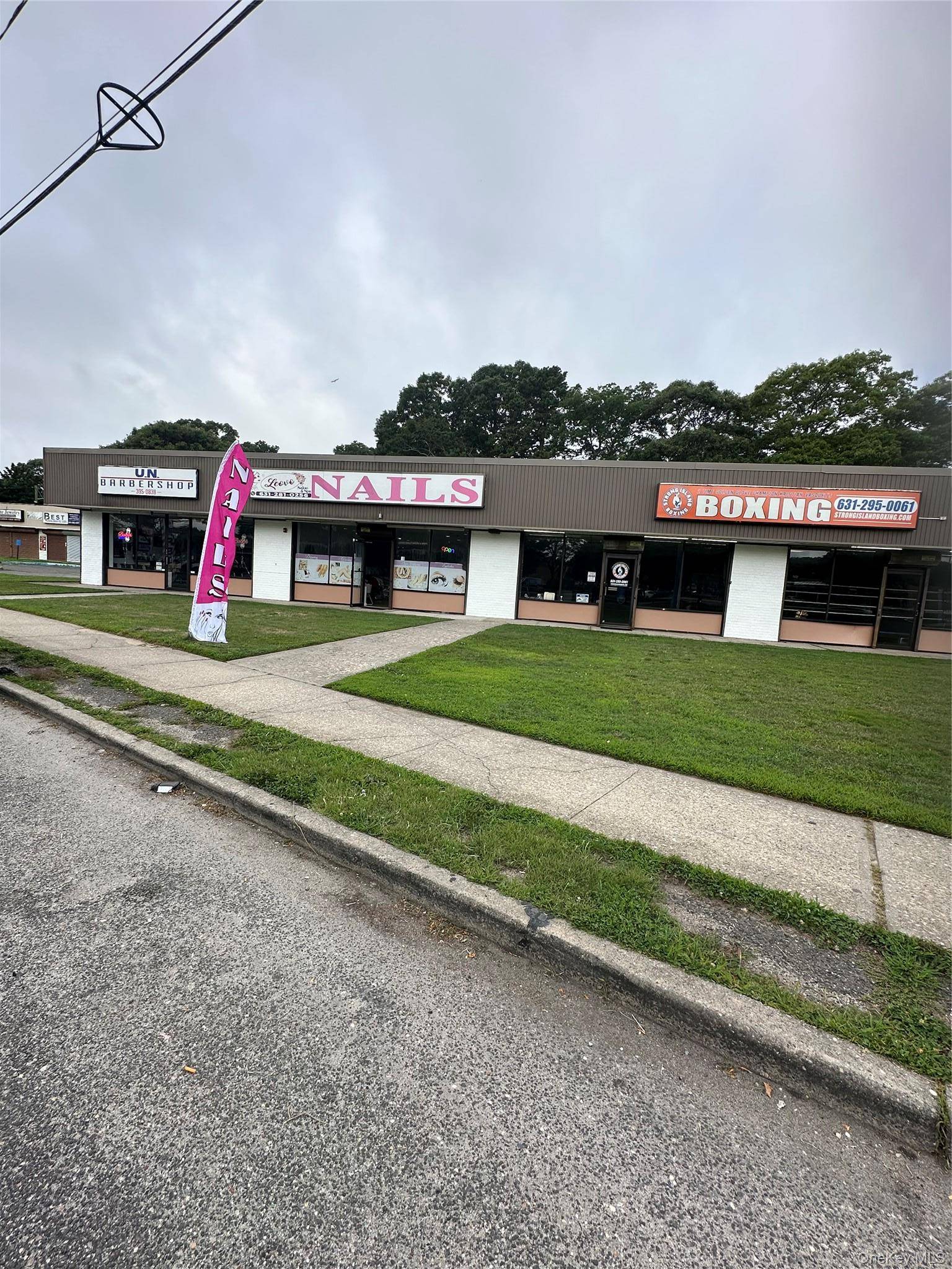 164 Margin drive W, Shirley, NY 11967