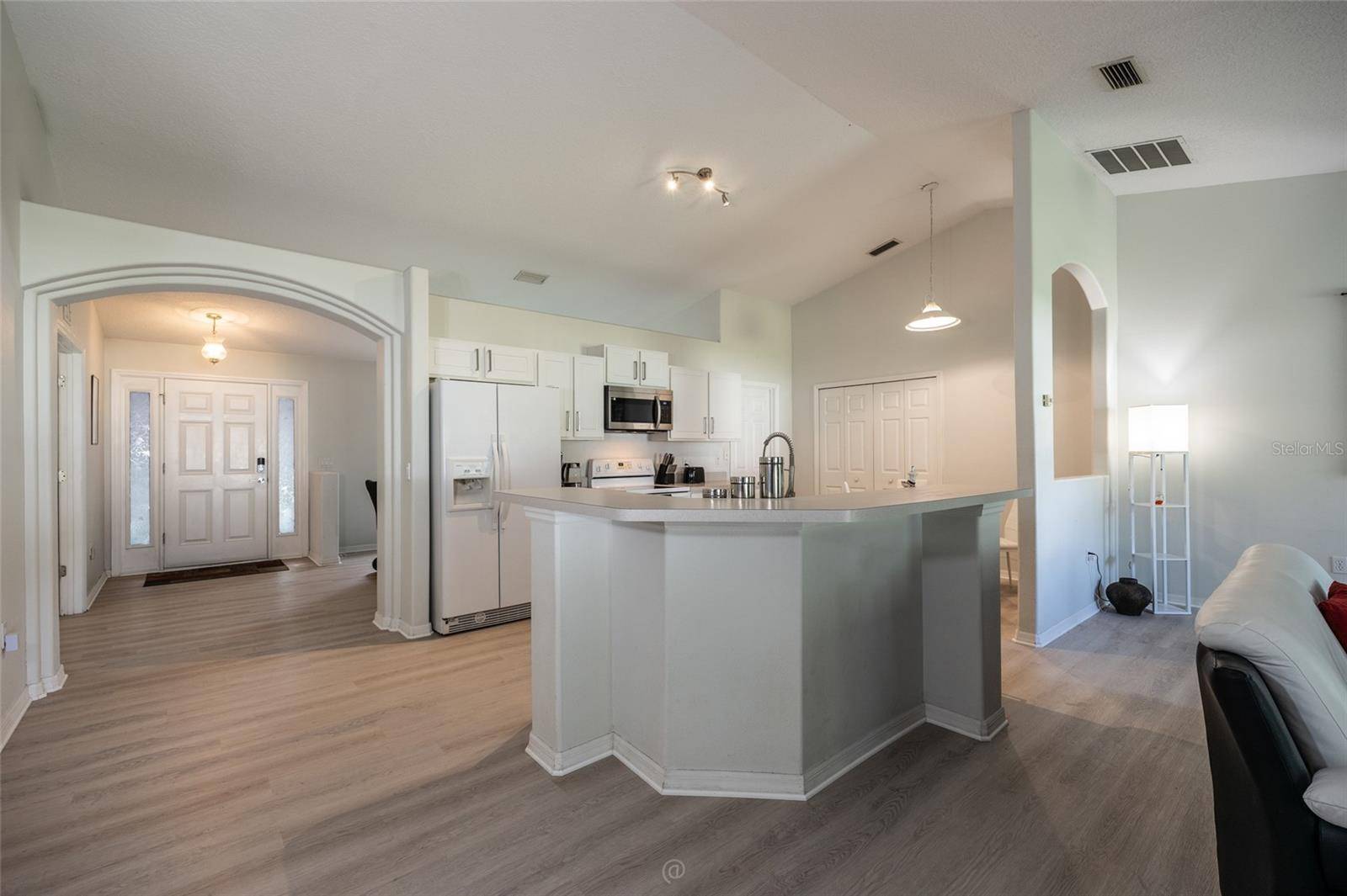 77 RAMBLEWOOD DR, Palm Coast, FL 32164