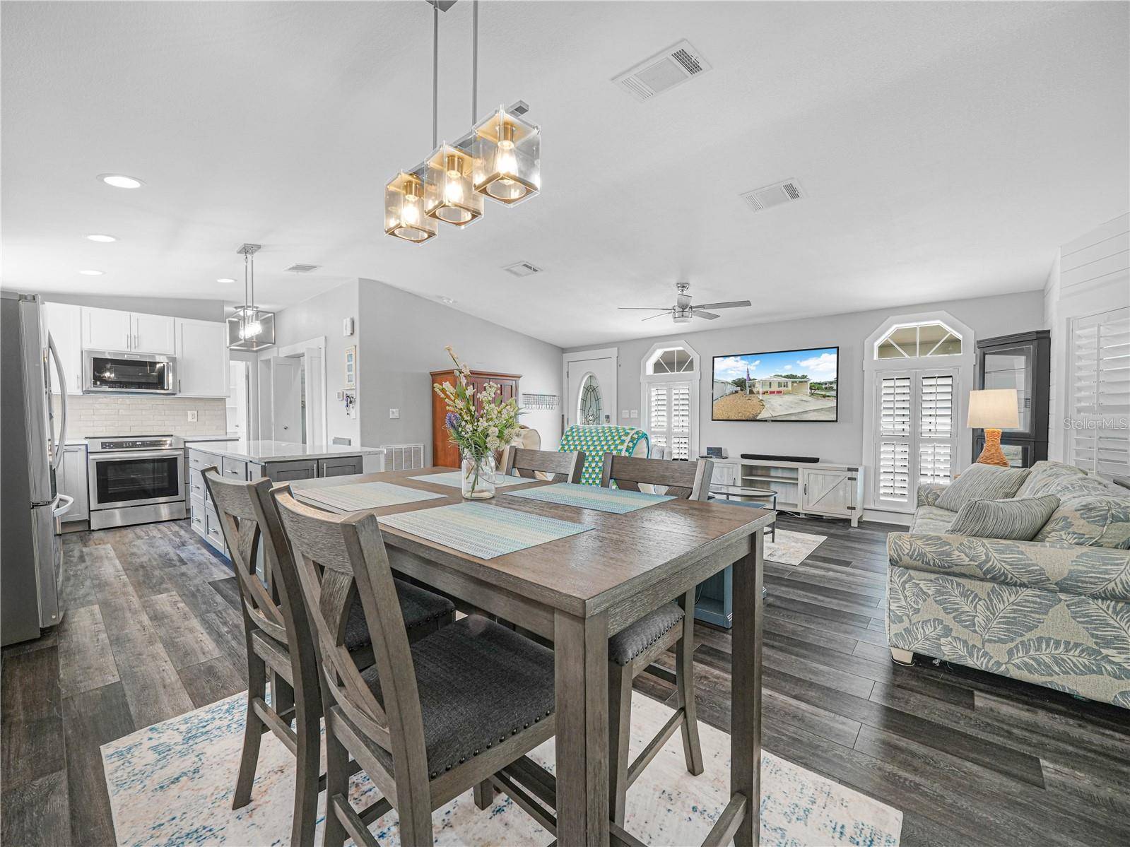 9 SILVER DOCTOR LN, Lake Wales, FL 33898