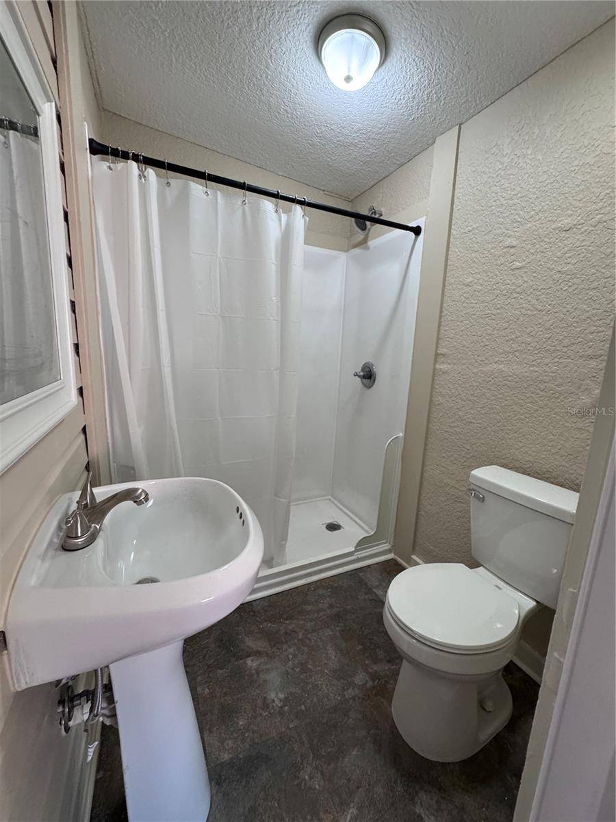 114 NE TUSCAWILLA AVE, Ocala, FL 34470