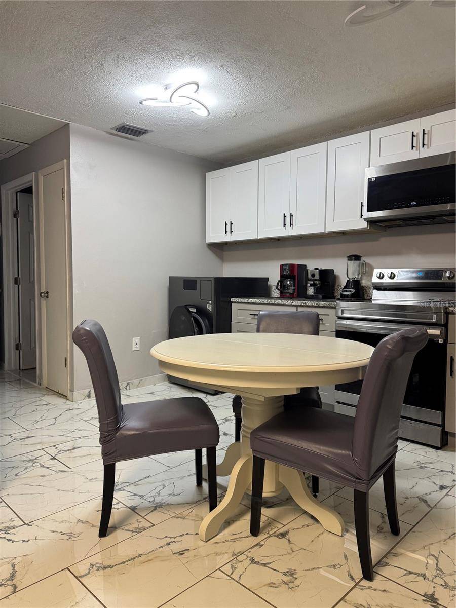 4345 TAHITIAN GARDENS CIR #G, Holiday, FL 34691