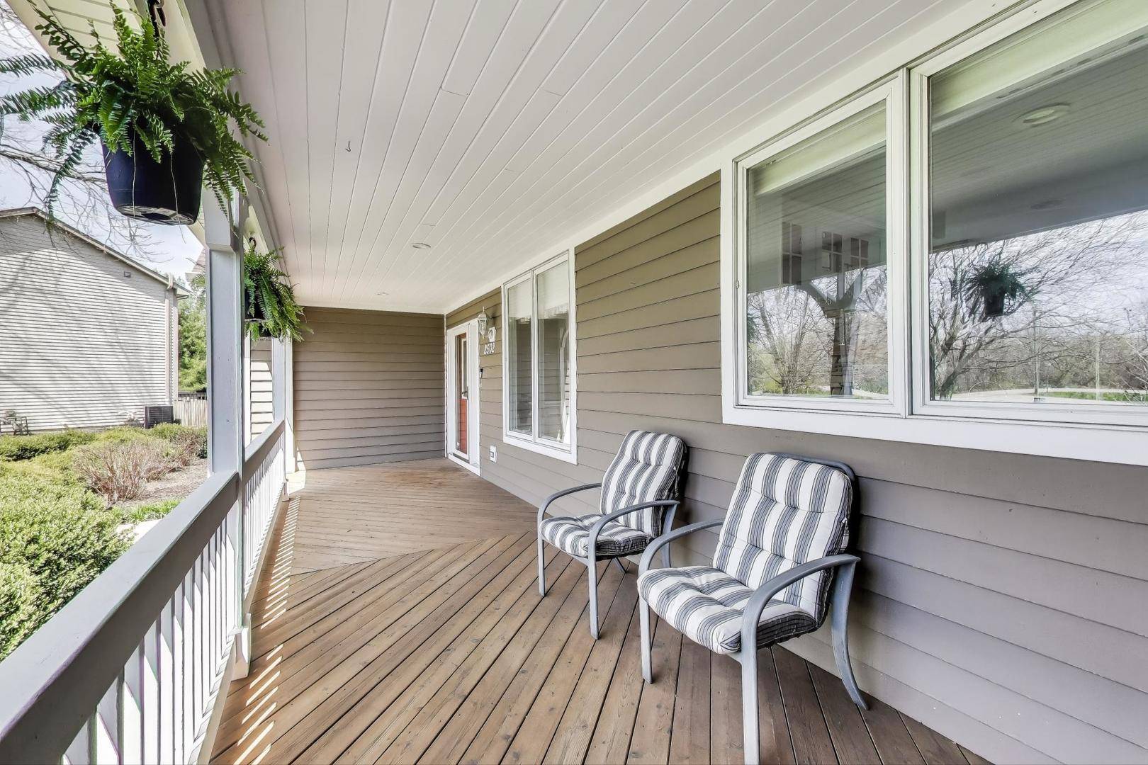 2502 S Hidden TRL, Spring Grove, IL 60081