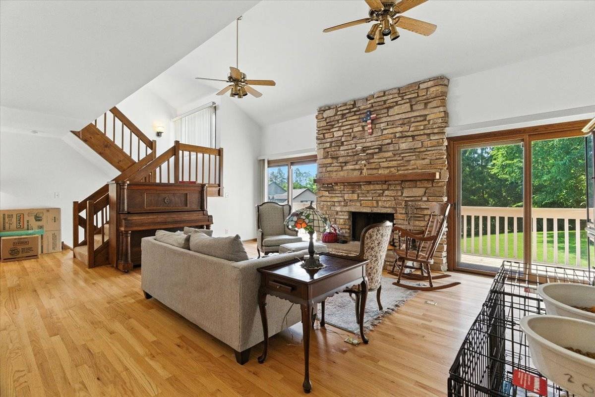 3125 Chellington DR, Johnsburg, IL 60051