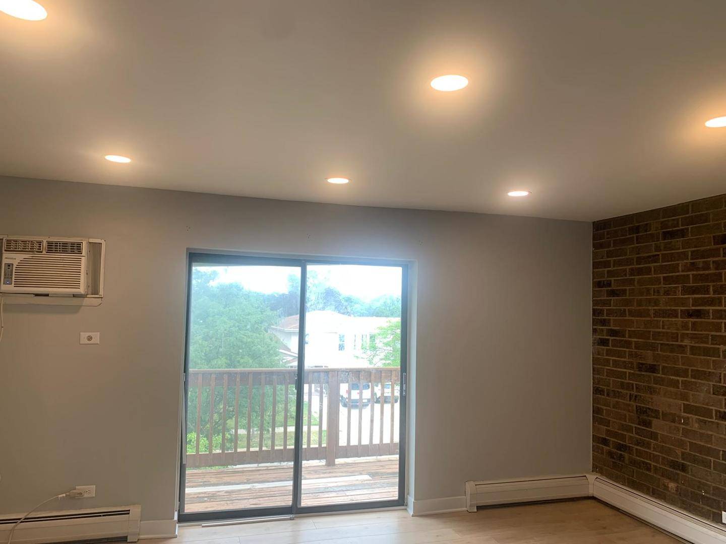 146 S Lalonde AVE #3B, Addison, IL 60101