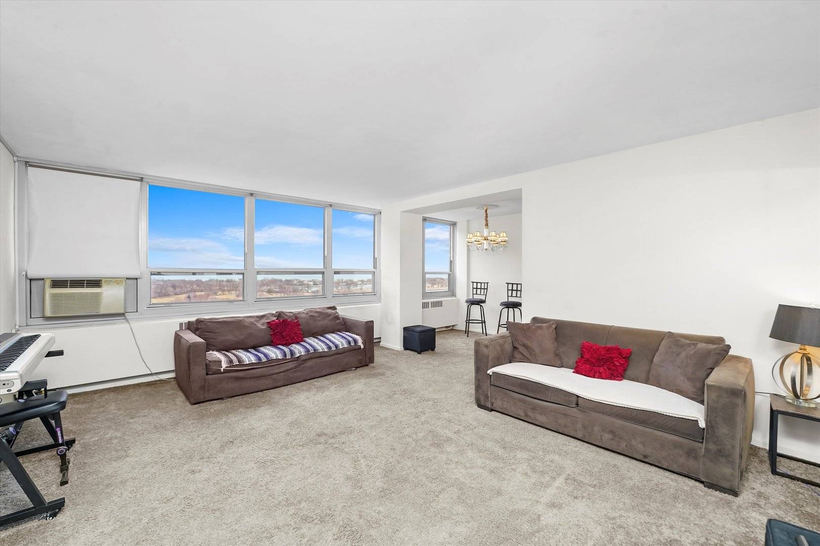 3950 N Lake Shore DR #1728, Chicago, IL 60613