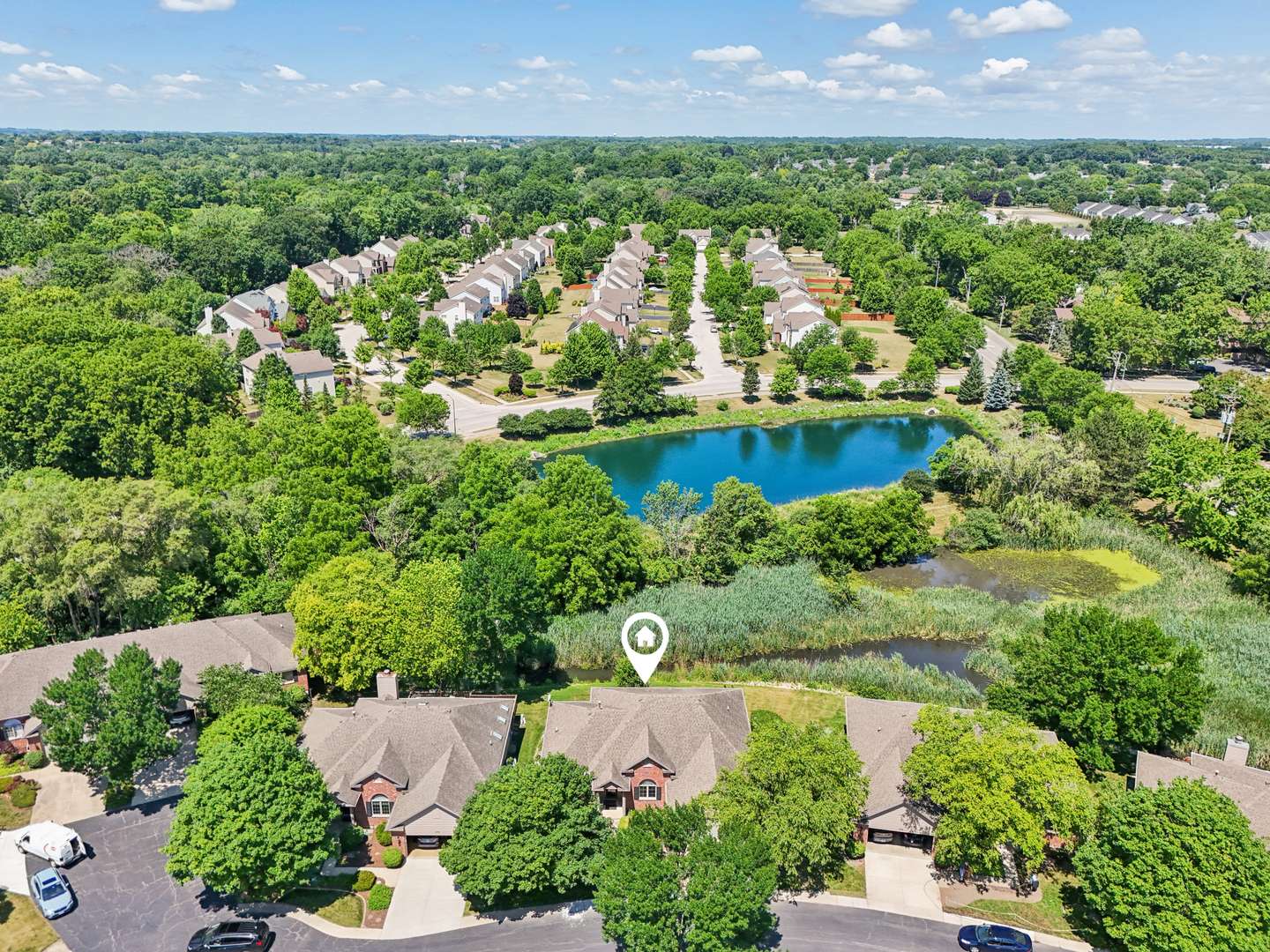 280 Presidential LN, Elgin, IL 60123