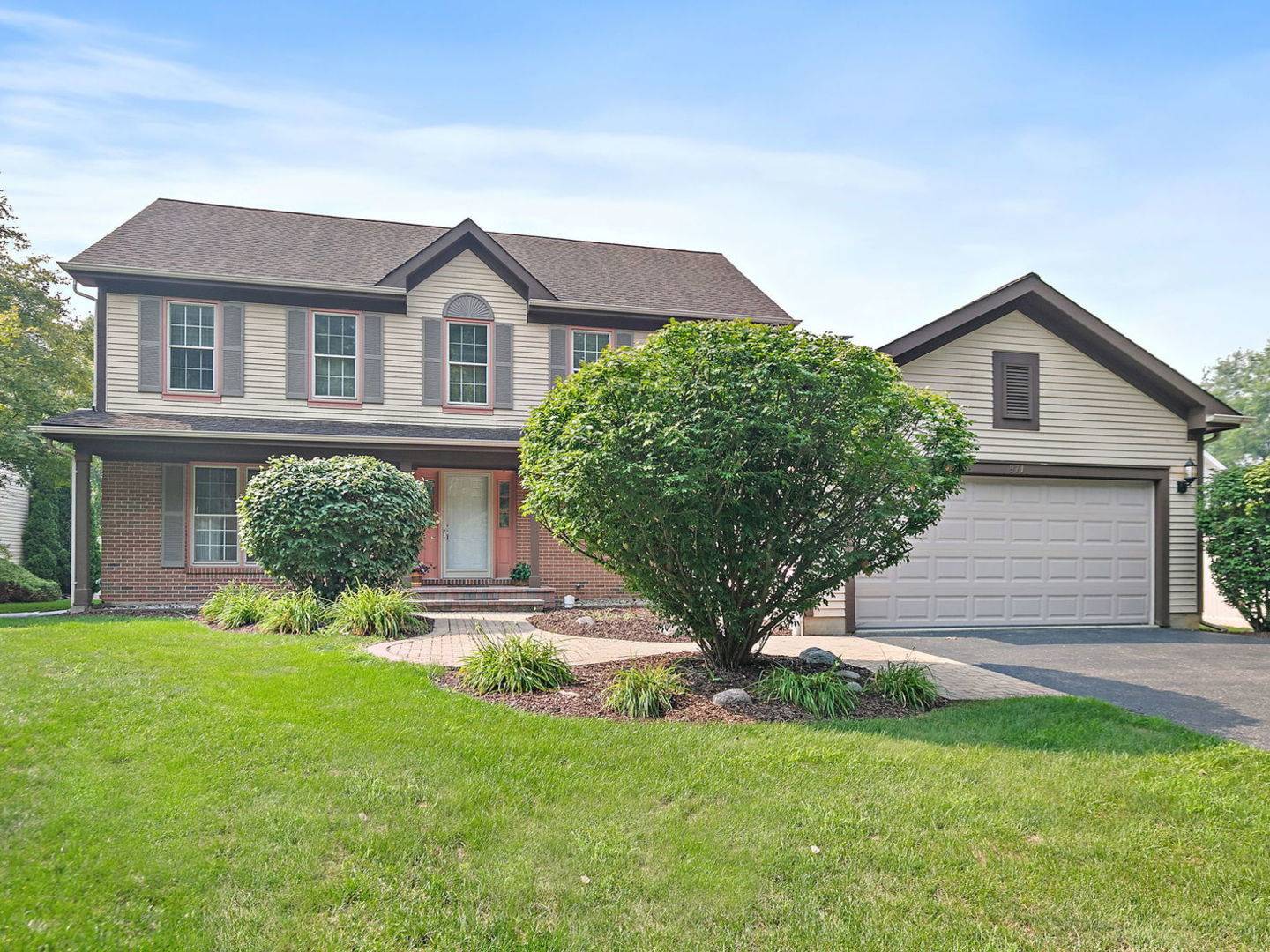 971 W Hidden Hills LN, Palatine, IL 60067