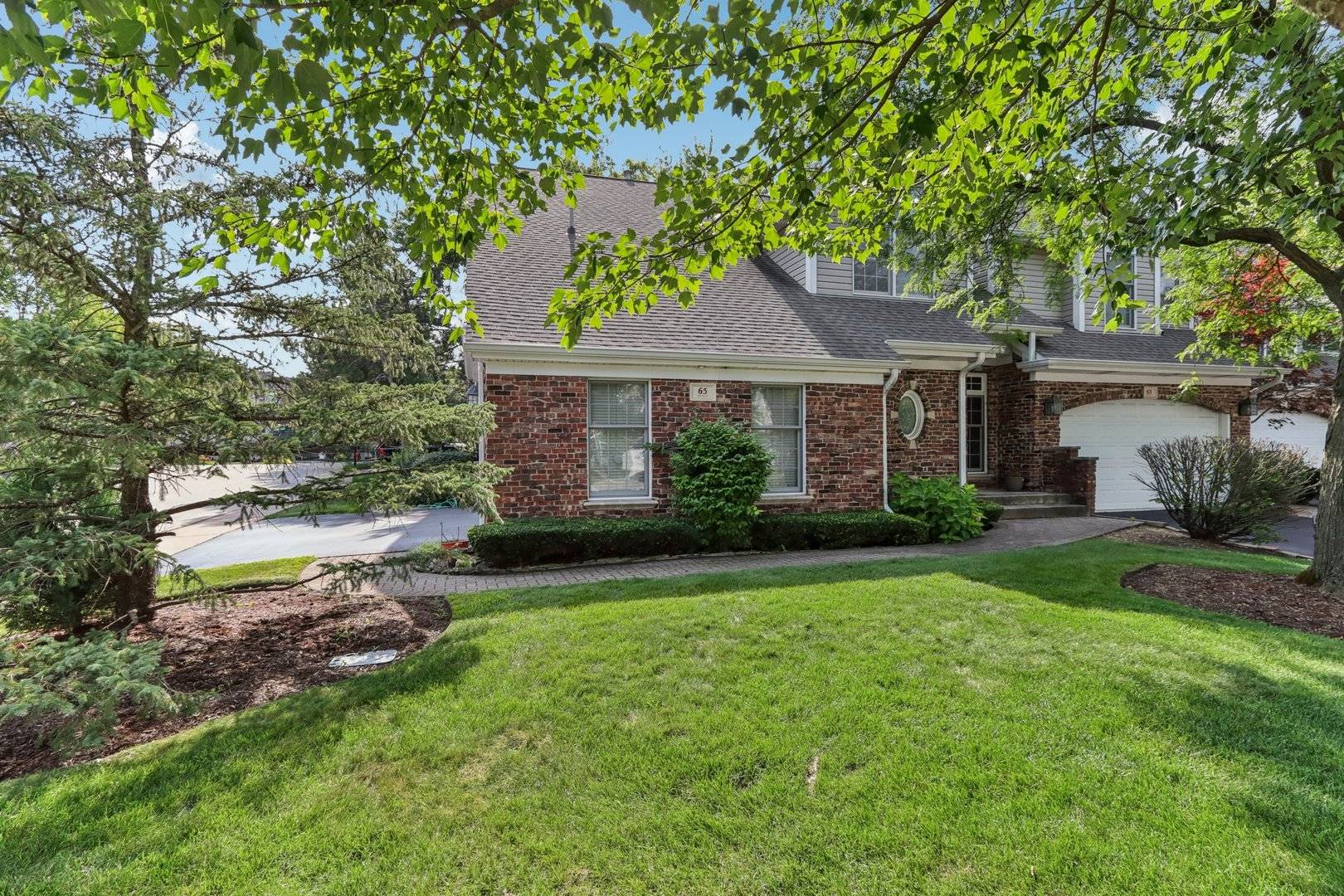 65 Averry CT, Palatine, IL 60067