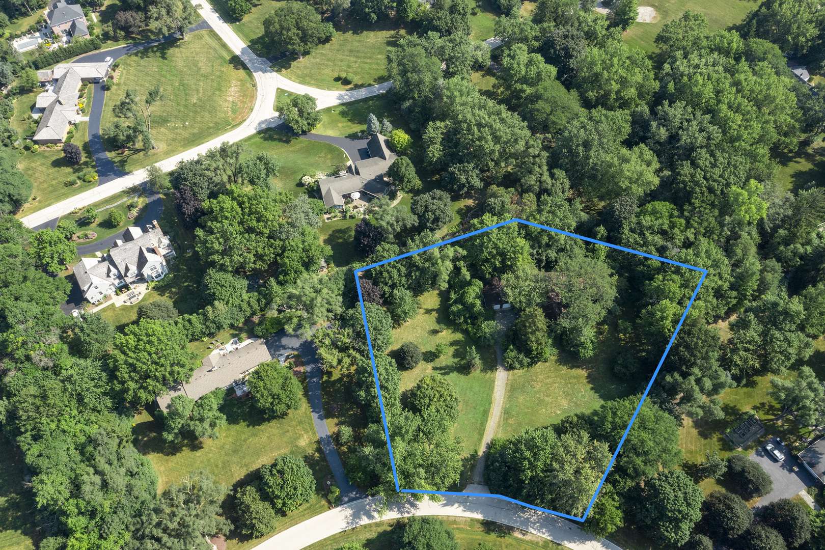 449 Cumnock RD, Inverness, IL 60067