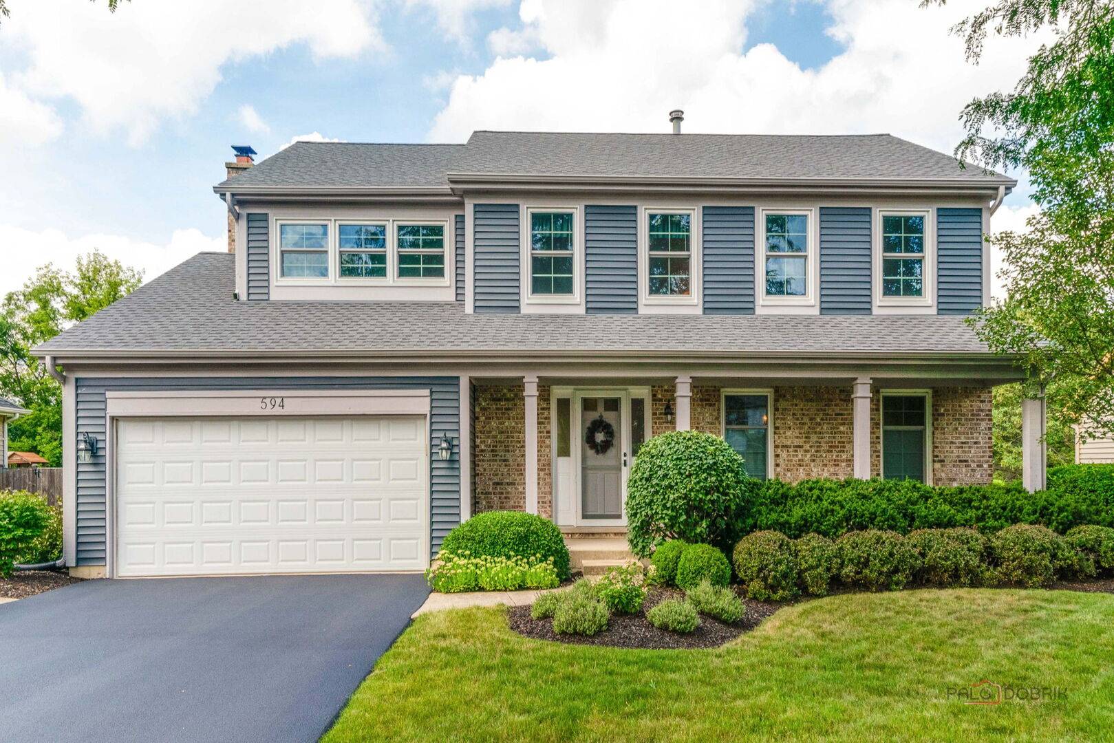 594 Yardley TRL, Mundelein, IL 60060