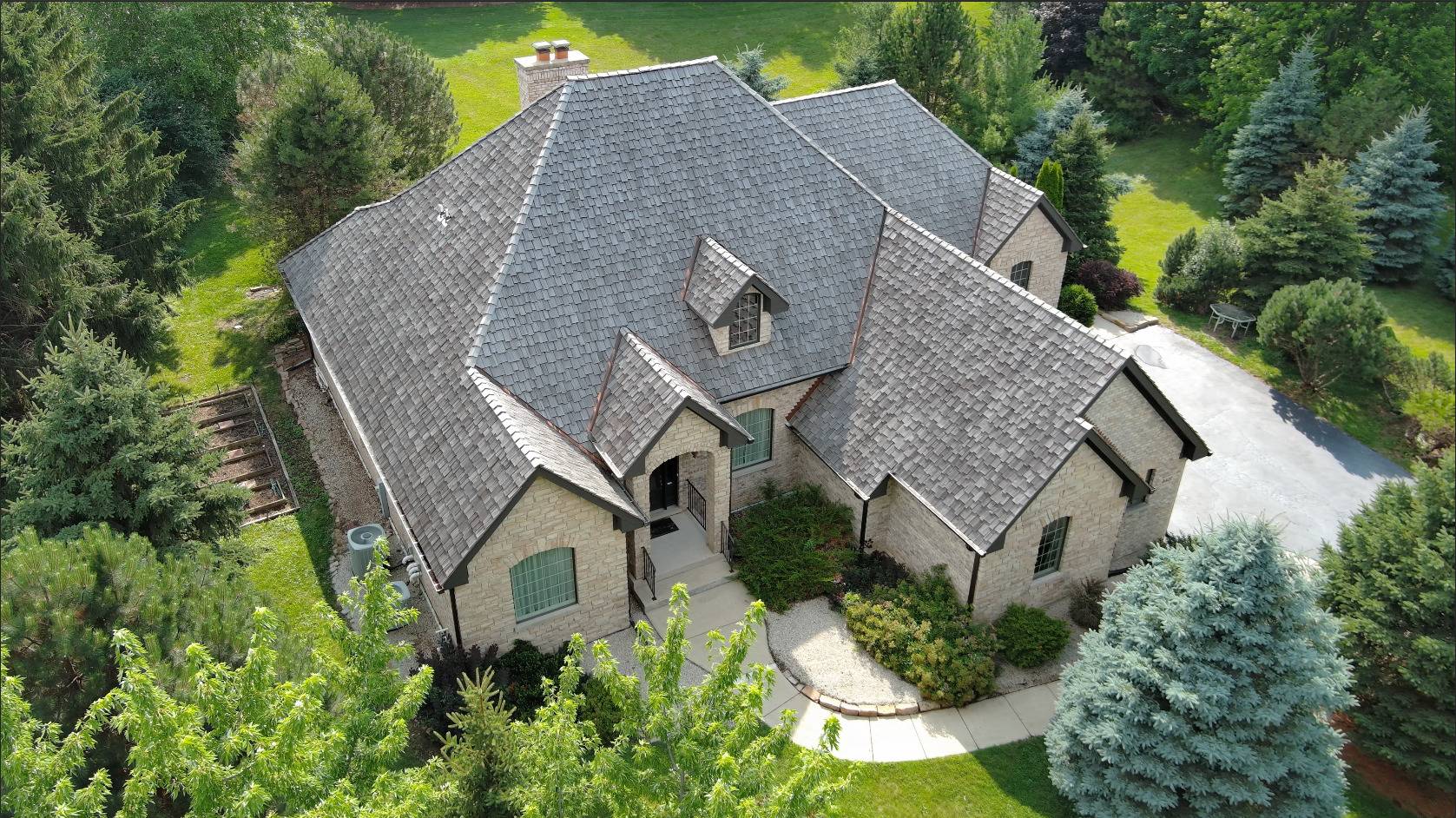 8407 Appaloosa LN, Spring Grove, IL 60081