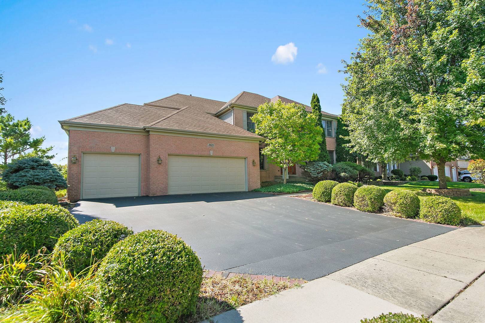 2021 Brindlewood LN, Algonquin, IL 60102