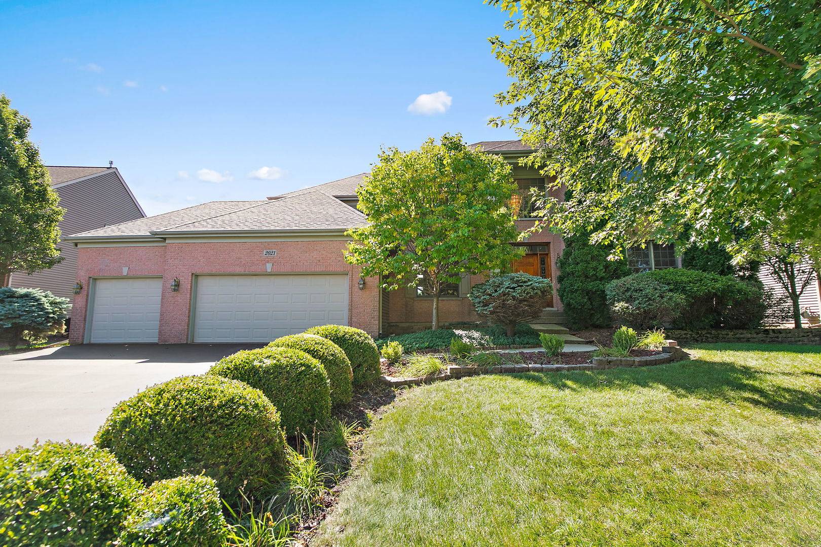 2021 Brindlewood LN, Algonquin, IL 60102