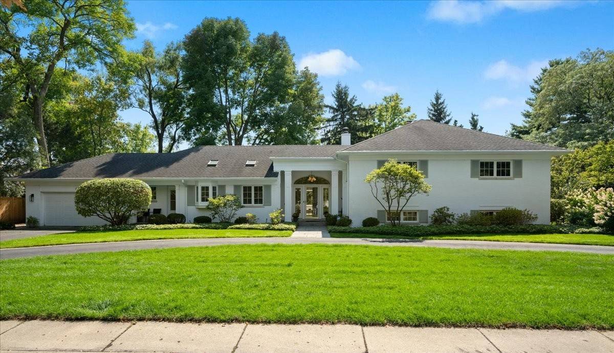1340 Westmoor TRL, Winnetka, IL 60093