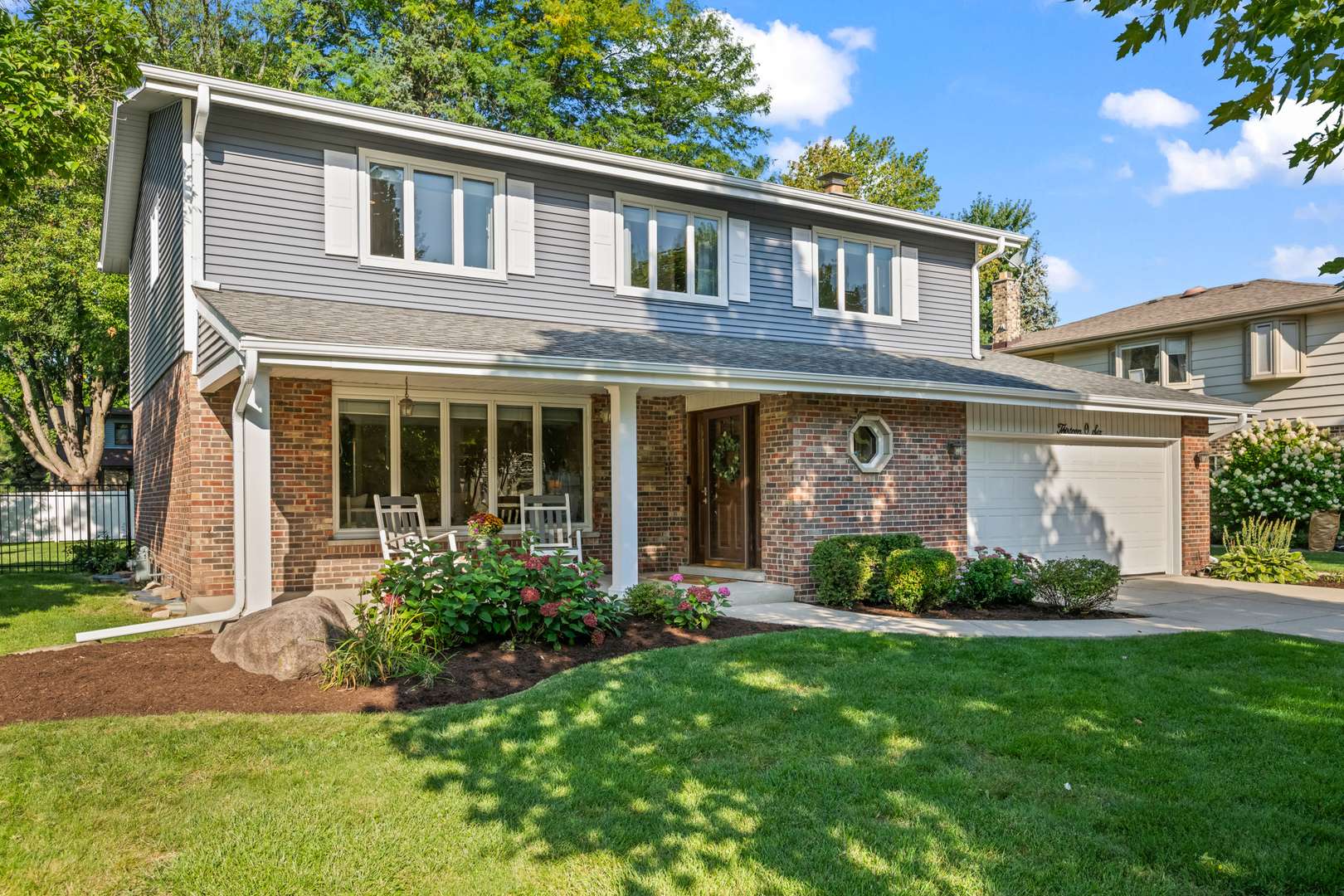 1306 S Walnut AVE, Arlington Heights, IL 60005