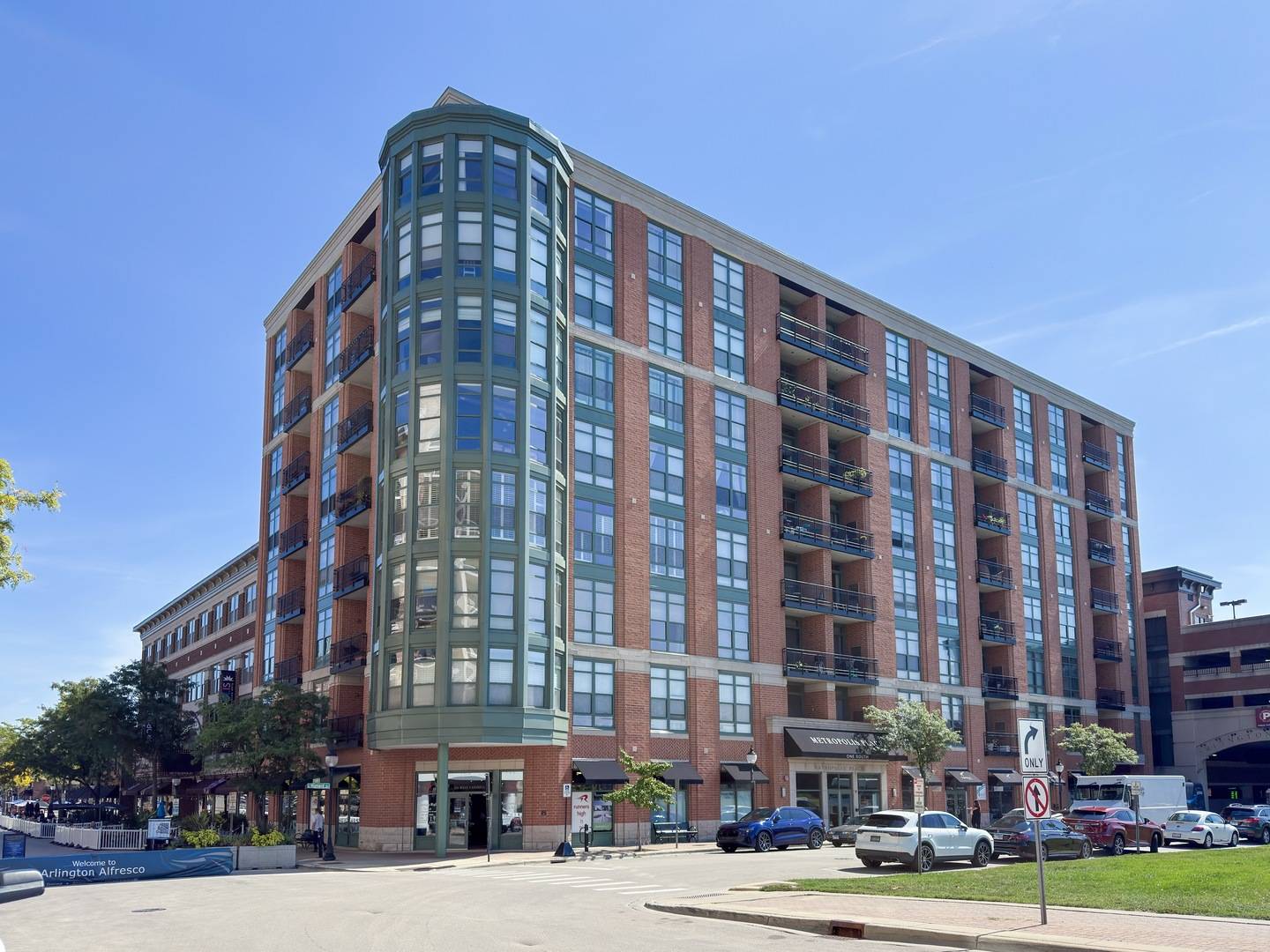 1 S Highland AVE #400, Arlington Heights, IL 60005