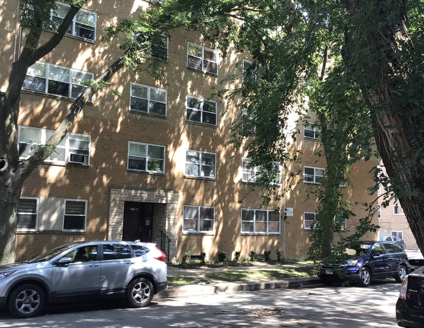 1958 W Norwood ST #4B, Chicago, IL 60660
