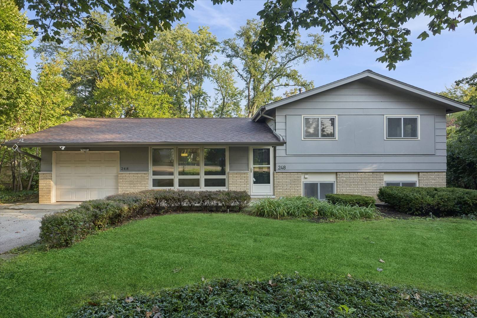 248 41st ST, Downers Grove, IL 60515
