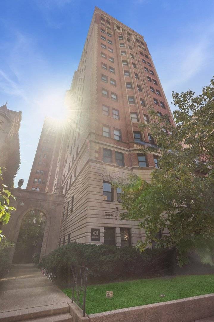 431 W Oakdale AVE #14C, Chicago, IL 60657