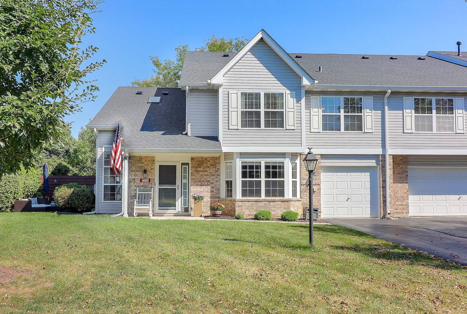 14015 Cambridge CIR, Plainfield, IL 60544