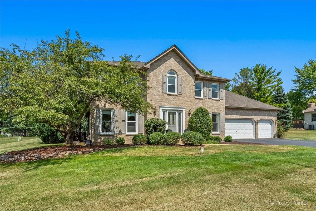 39W278 Baert LN, St. Charles, IL 60175