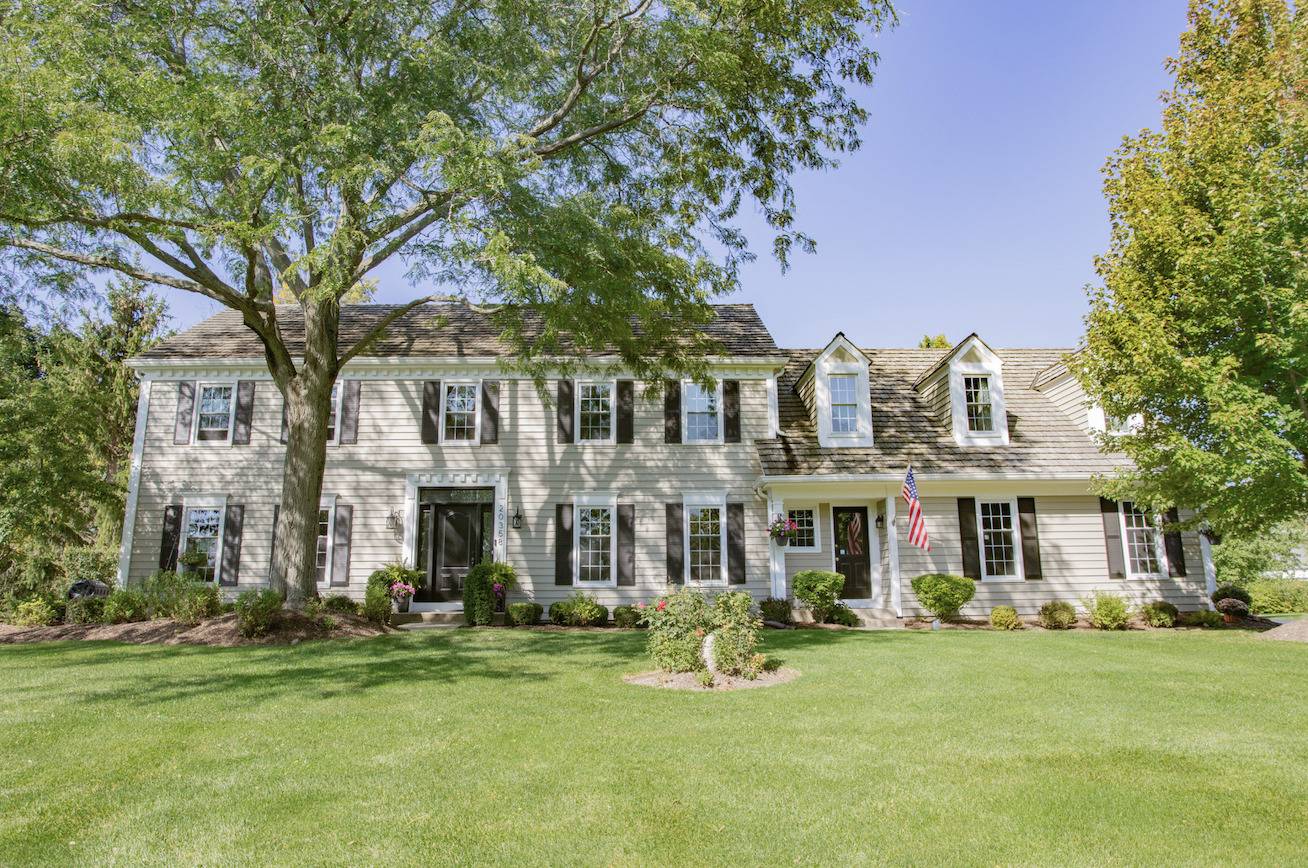 20358 Wallingford LN, Deer Park, IL 60010