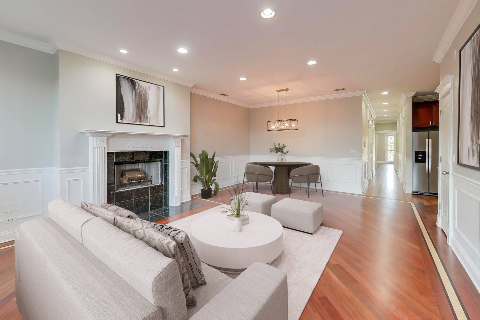 5058 N Kimball AVE #4, Chicago, IL 60625