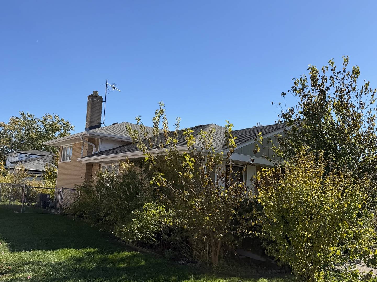 9037 N CHESTER AVE, Niles, IL 60714