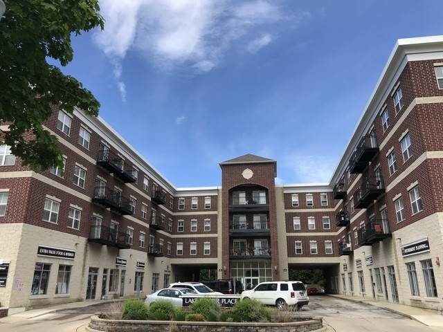10 N Lake ST #316, Grayslake, IL 60030