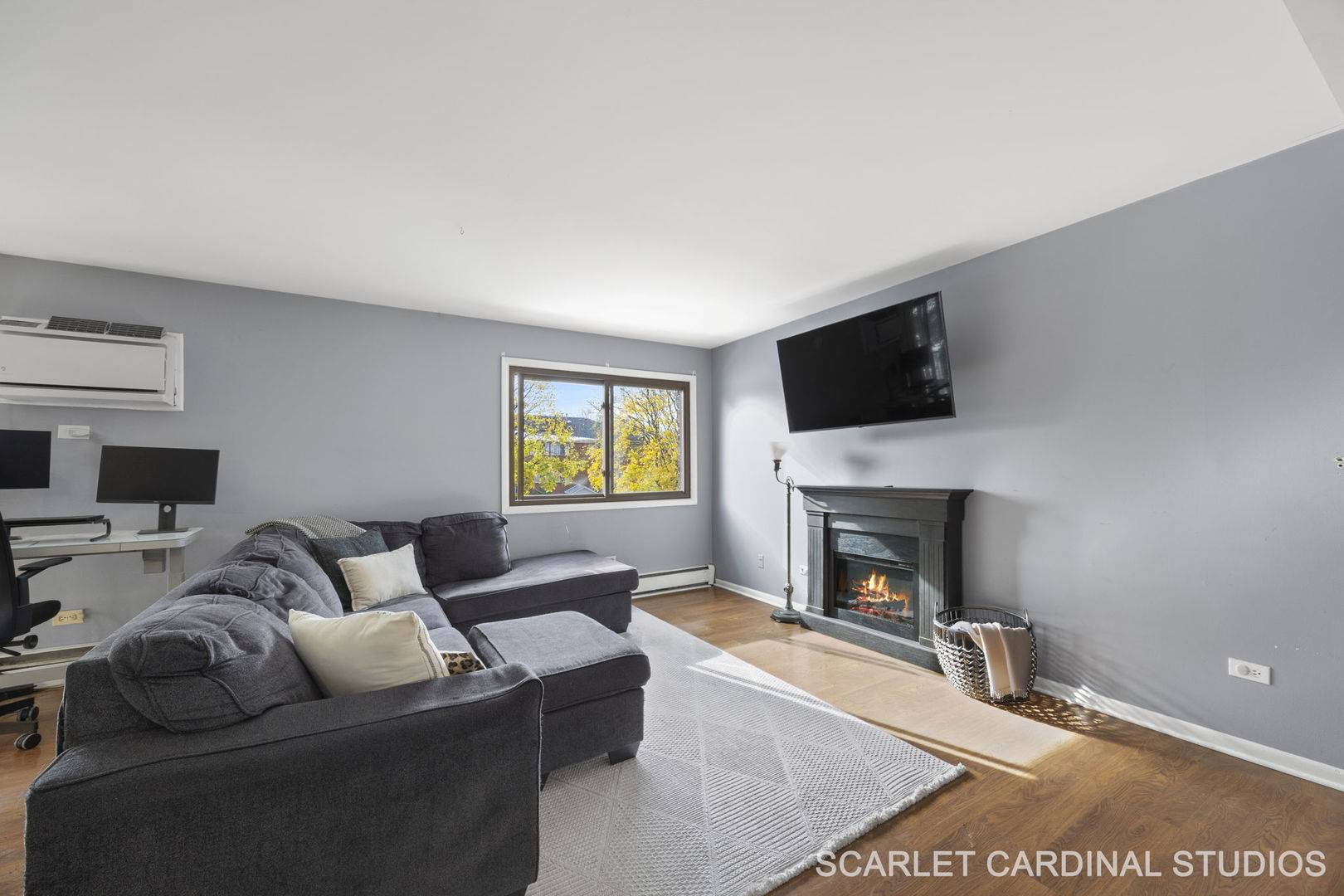 1240 S Lorraine RD #2b, Wheaton, IL 60189