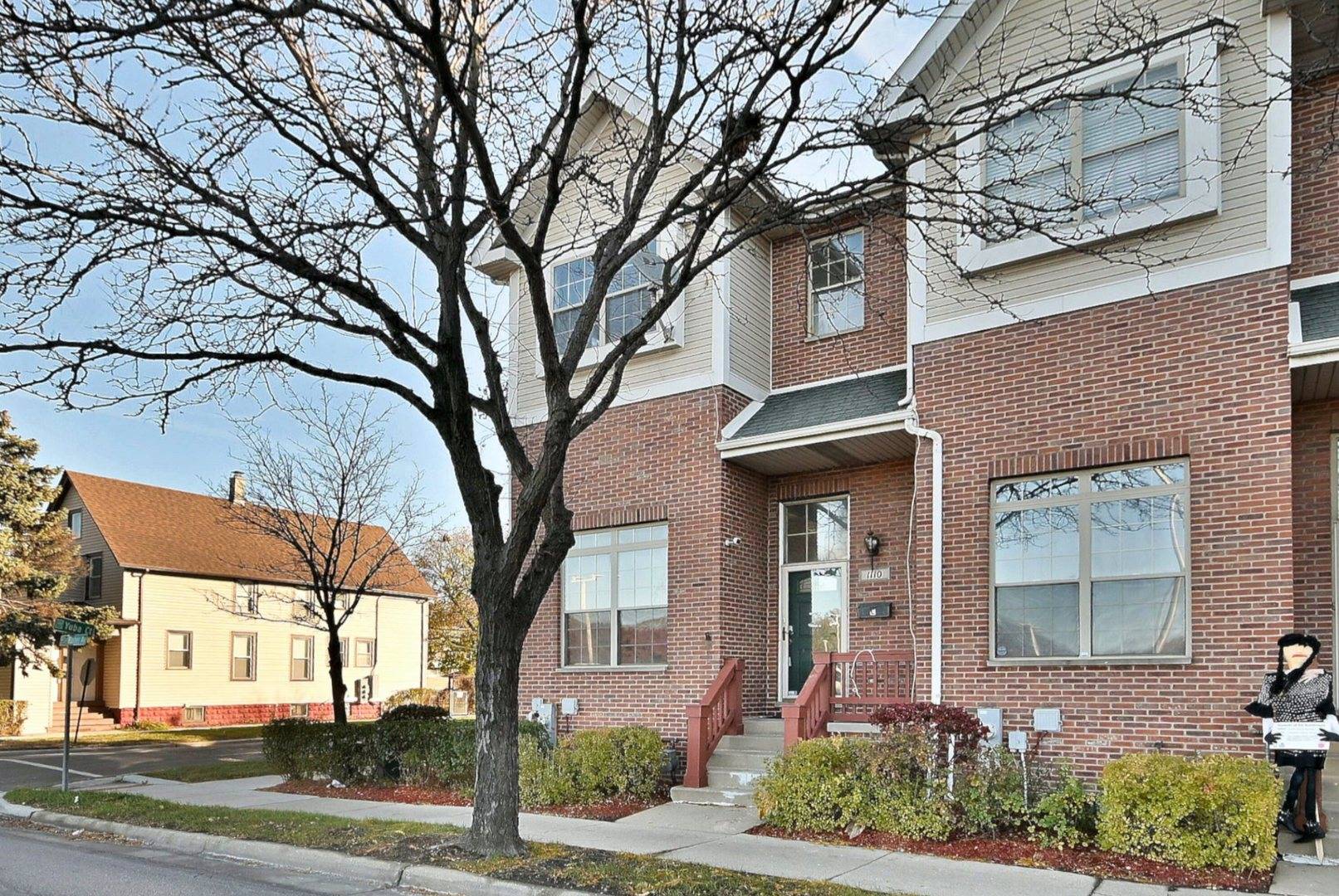 1110 DES PLAINES AVE #1110, Forest Park, IL 60130