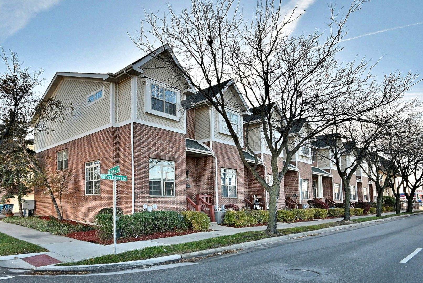 1110 DES PLAINES AVE #1110, Forest Park, IL 60130